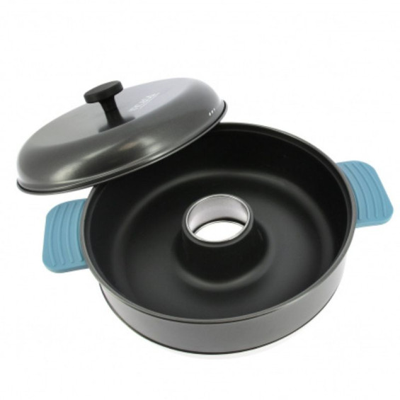 Four nomade TANDOOR ouvert sur fond blanc, couvercle soulevé pour révéler la base profonde
