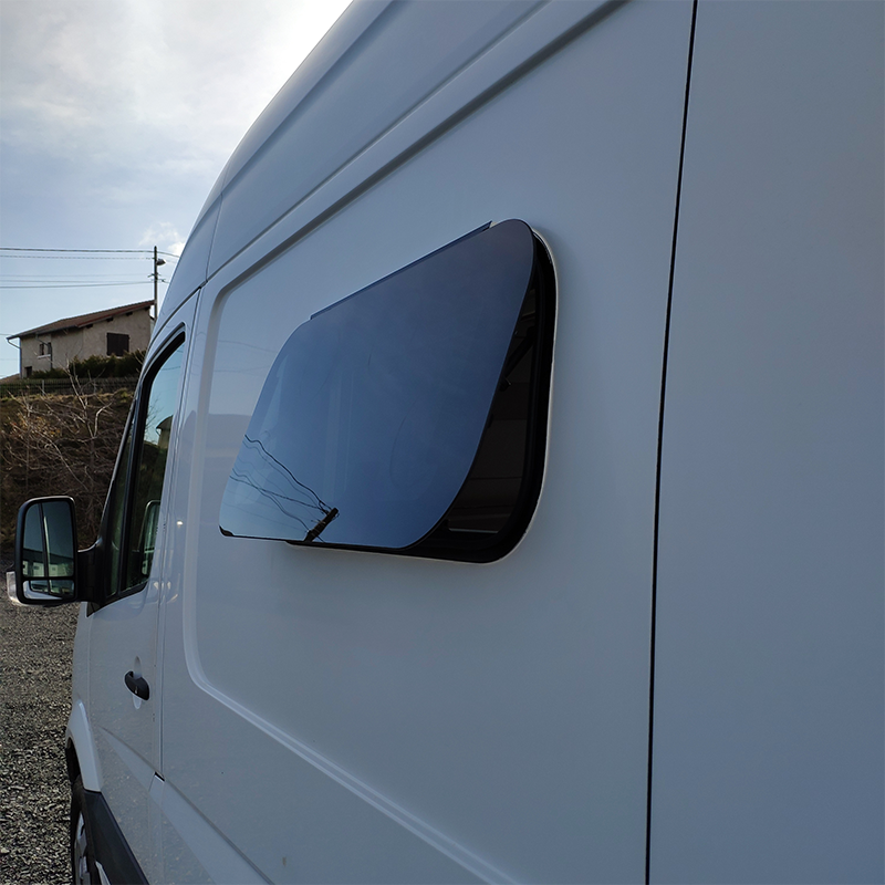 Joint de finition intérieur de fenêtre vitrée de fourgon aménagé et camping  car