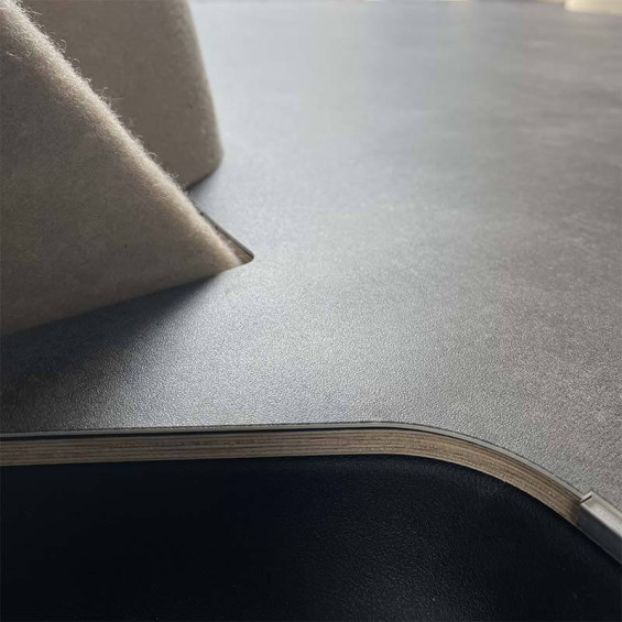sol béton ciré pour plancher van aménagé