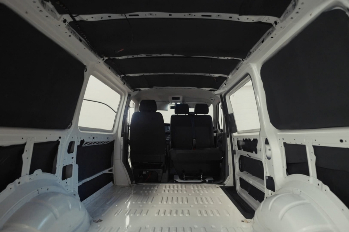 Intérieur d'un T5 isolé à l'armaflex